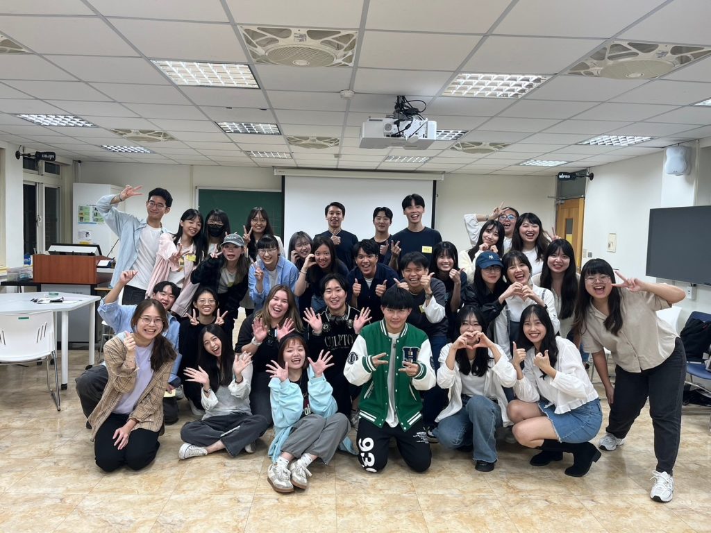 113-1KCAFE期末活動合照